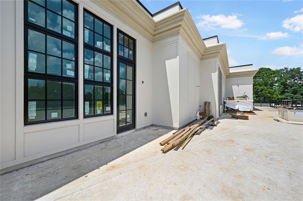 8200 Main Street, Unit 1306 Woodstock, GA 30188 - Photo 23 of 43 a house with a outdoor space
