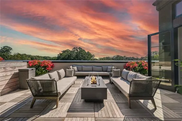 $2,700,000 | 8200 Main Street, Unit 1306, Woodstock, GA 30188