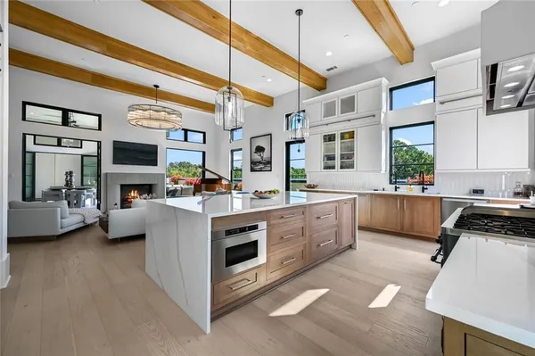 $2,700,000 | 8200 Main Street, Unit 1306, Woodstock, GA 30188