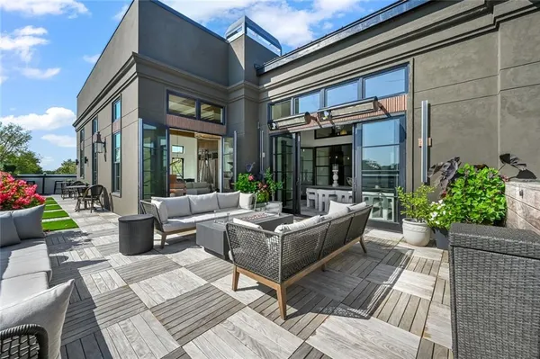 $2,700,000 | 8200 Main Street, Unit 1306, Woodstock, GA 30188