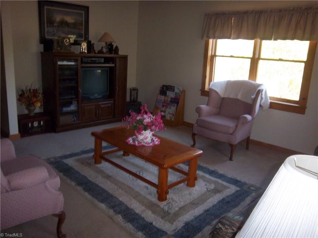 320 Goff Road King, NC 27021 - Photo 14 of 29 Gallery Image 14