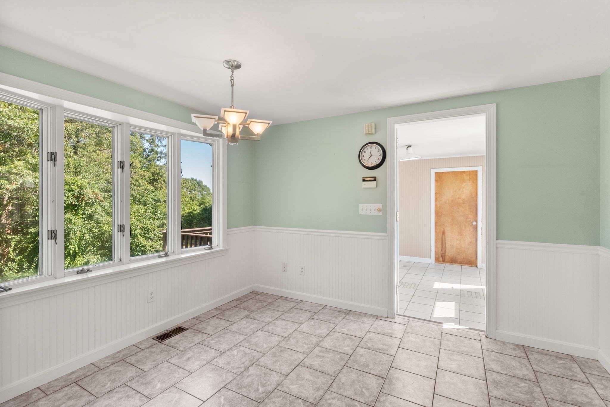 46 Wayne Road Bourne, MA 02532 - Photo 10 of 34 Gallery Image 10