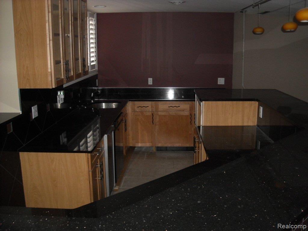 4705 Goodison Pl Drive Rochester, MI 48306 - Photo 16 of 18 457