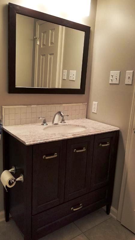 109 Newton Lane Oak Ridge, TN 37830 - Photo 13 of 40 New Vanity and Mirror!