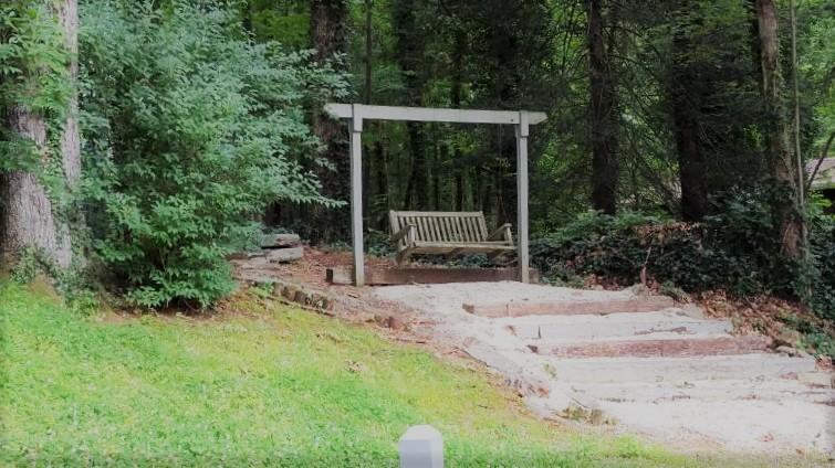 109 Newton Lane Oak Ridge, TN 37830 - Photo 37 of 40 Just a swingin!