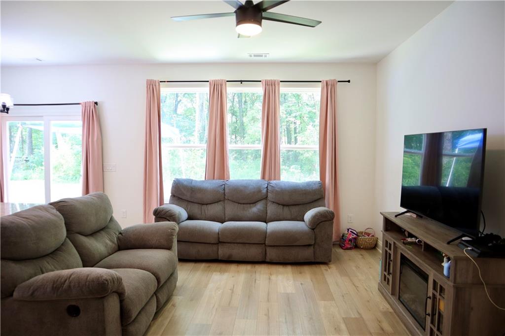 106 A Azalea Drive Calhoun, GA 30701 - Photo 6 of 29