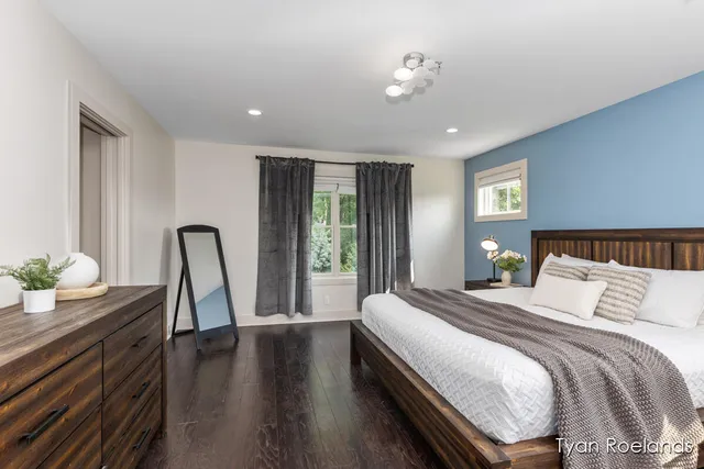 $1,390,000 | 3757 Lake Birch Street Northeast, Grand Rapids, MI 49525