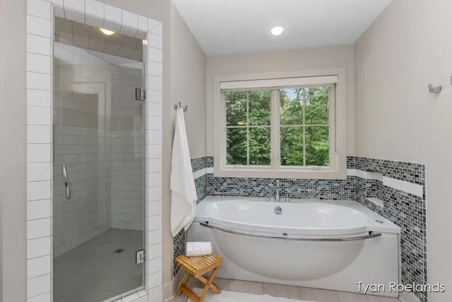 $1,390,000 | 3757 Lake Birch Street Northeast, Grand Rapids, MI 49525