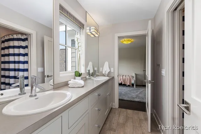 $1,390,000 | 3757 Lake Birch Street Northeast, Grand Rapids, MI 49525