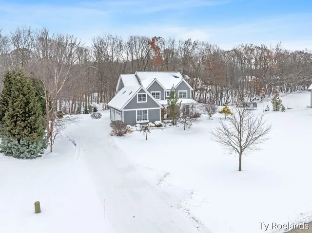 $1,390,000 | 3757 Lake Birch Street Northeast, Grand Rapids, MI 49525