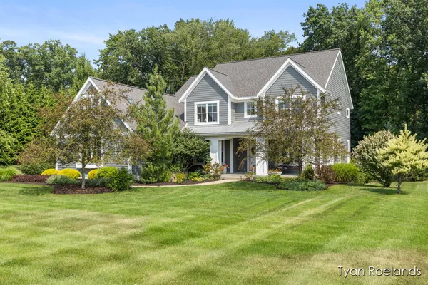 $1,344,900 | 3757 Lake Birch Street Northeast, Grand Rapids, MI 49525
