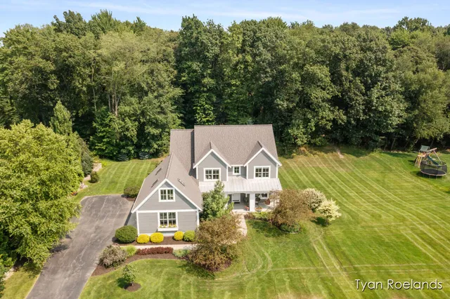 $1,390,000 | 3757 Lake Birch Street Northeast, Grand Rapids, MI 49525
