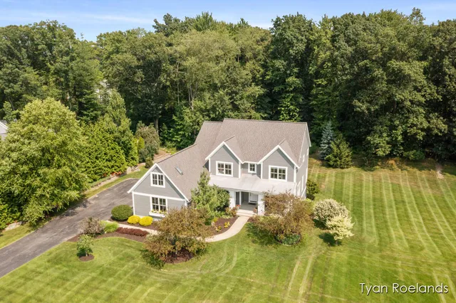 $1,390,000 | 3757 Lake Birch Street Northeast, Grand Rapids, MI 49525