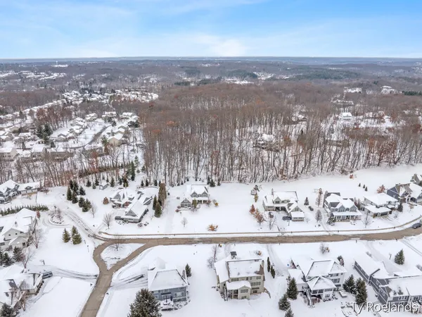 $1,344,900 | 3757 Lake Birch Street Northeast, Grand Rapids, MI 49525