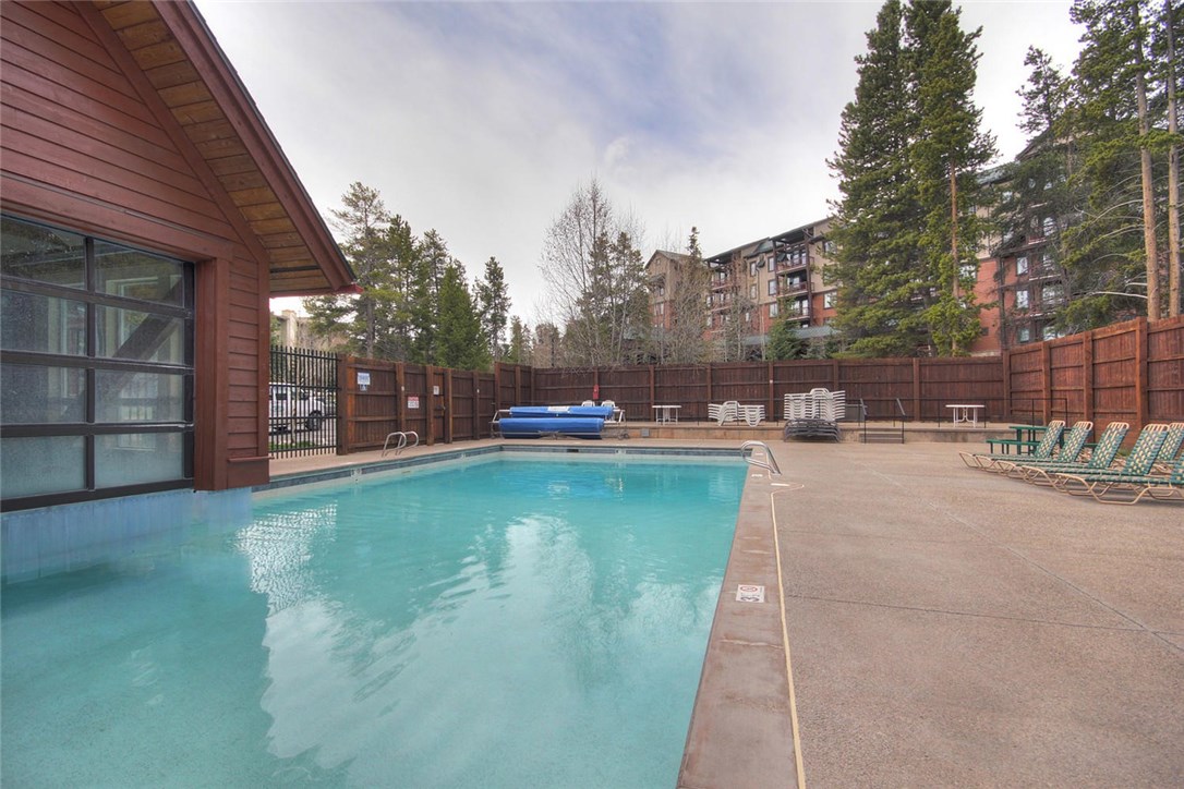 325 Four Oclock Road, Unit 202 Breckenridge, CO 80424 - Photo 24 of 25 Gallery Image 24