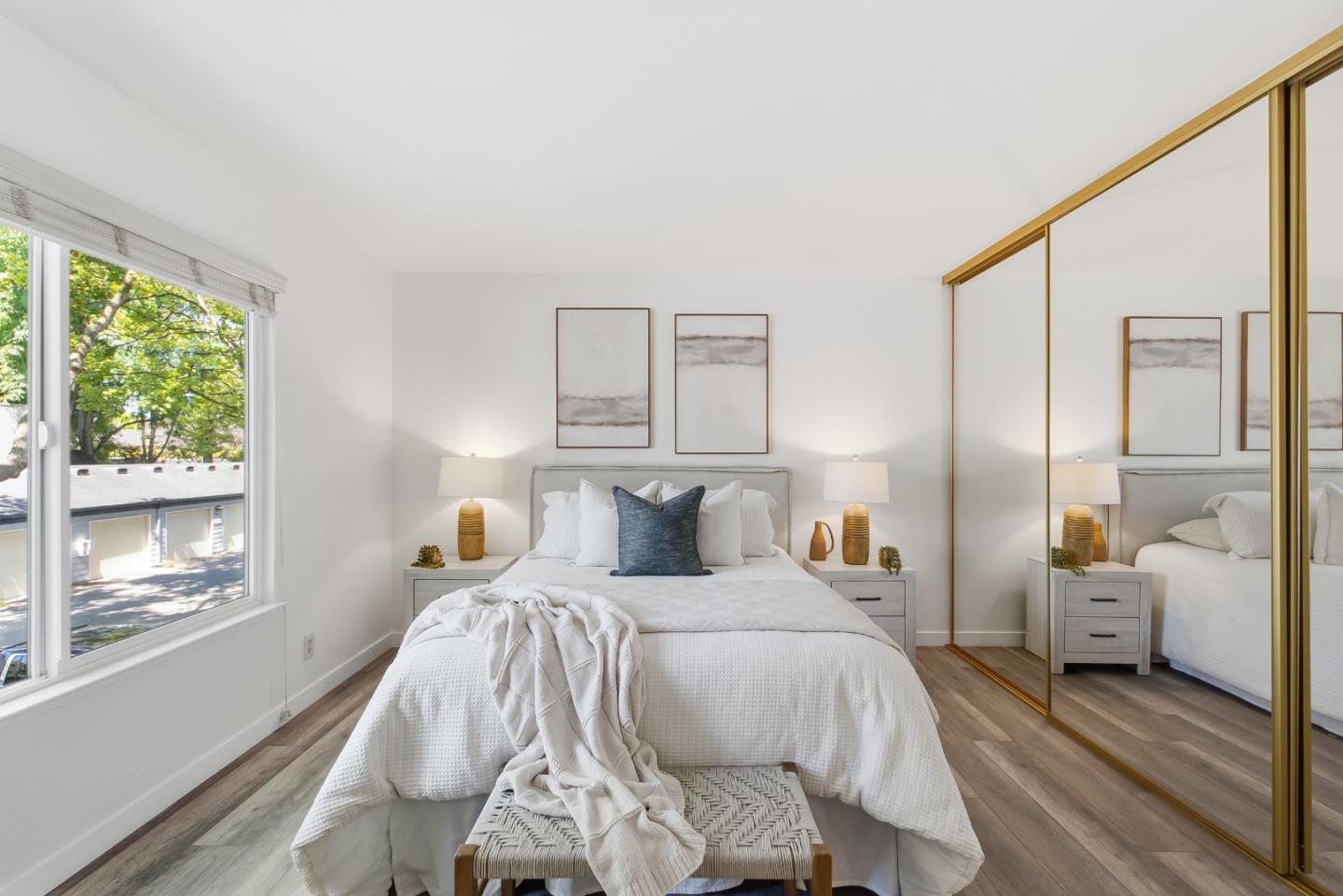 905 West Middlefield Road, Unit 972 Mountain View, CA 94043 - Photo 13 of 32
