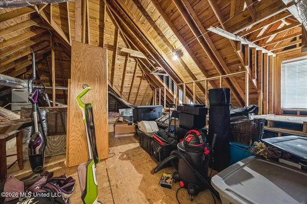 $419,900 | 4140 Three Hawks Drive West, Olive Branch, MS 38654