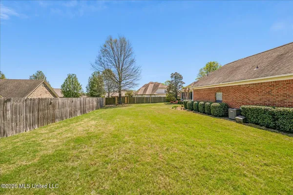 $419,900 | 4140 Three Hawks Drive West, Olive Branch, MS 38654