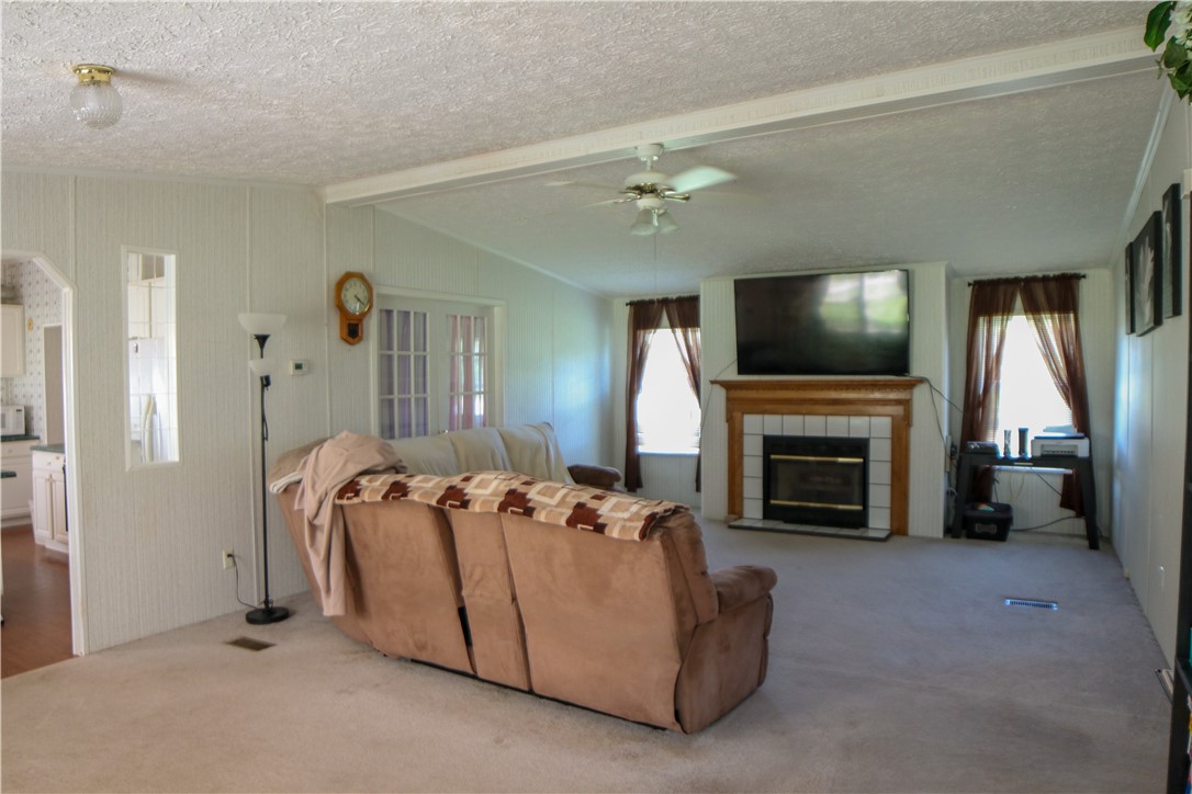 10114 Anderson Road Powdersville, SC 29642 - Photo 3 of 24 Gallery Image 3