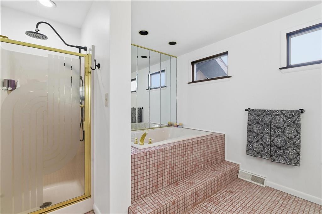 128 Tower Street Monongahela, PA 15063 - Photo 32 of 50 a bathroom with a bathtub and shower