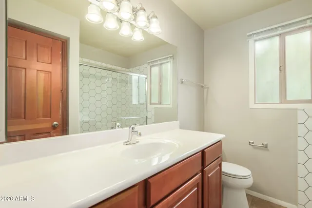 $4,000 | 1010 East Loyola Drive, Tempe, AZ 85282