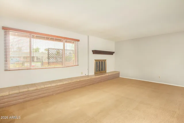 $4,000 | 1010 East Loyola Drive, Tempe, AZ 85282