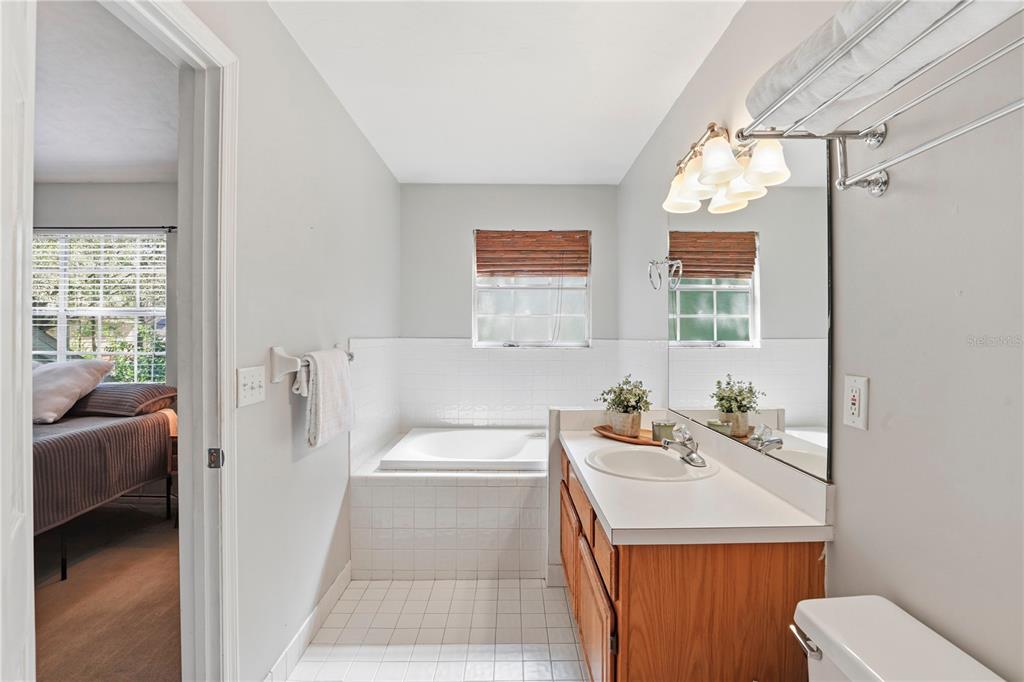 5262 Southwest 97 Drive Gainesville, FL 32608 - Photo 20 of 31