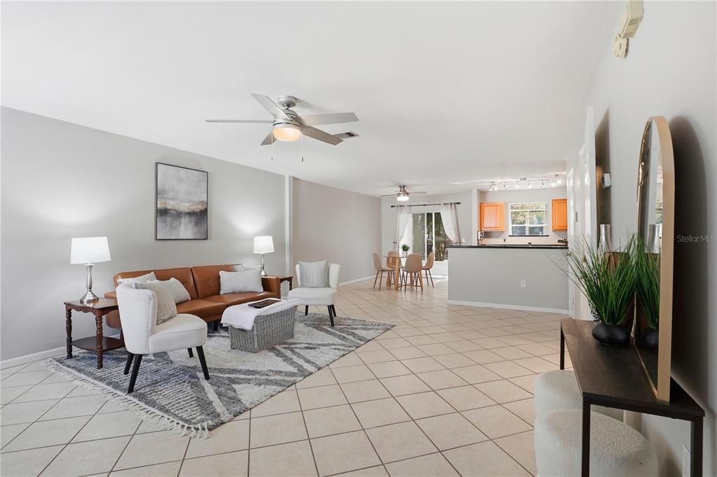 5262 Southwest 97 Drive Gainesville, FL 32608 - Photo 6 of 31