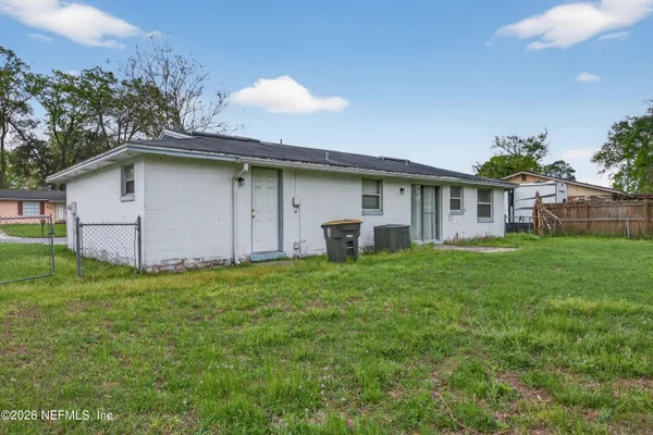 $1,495 | 726 Perryman Lane West, Jacksonville, FL 32221