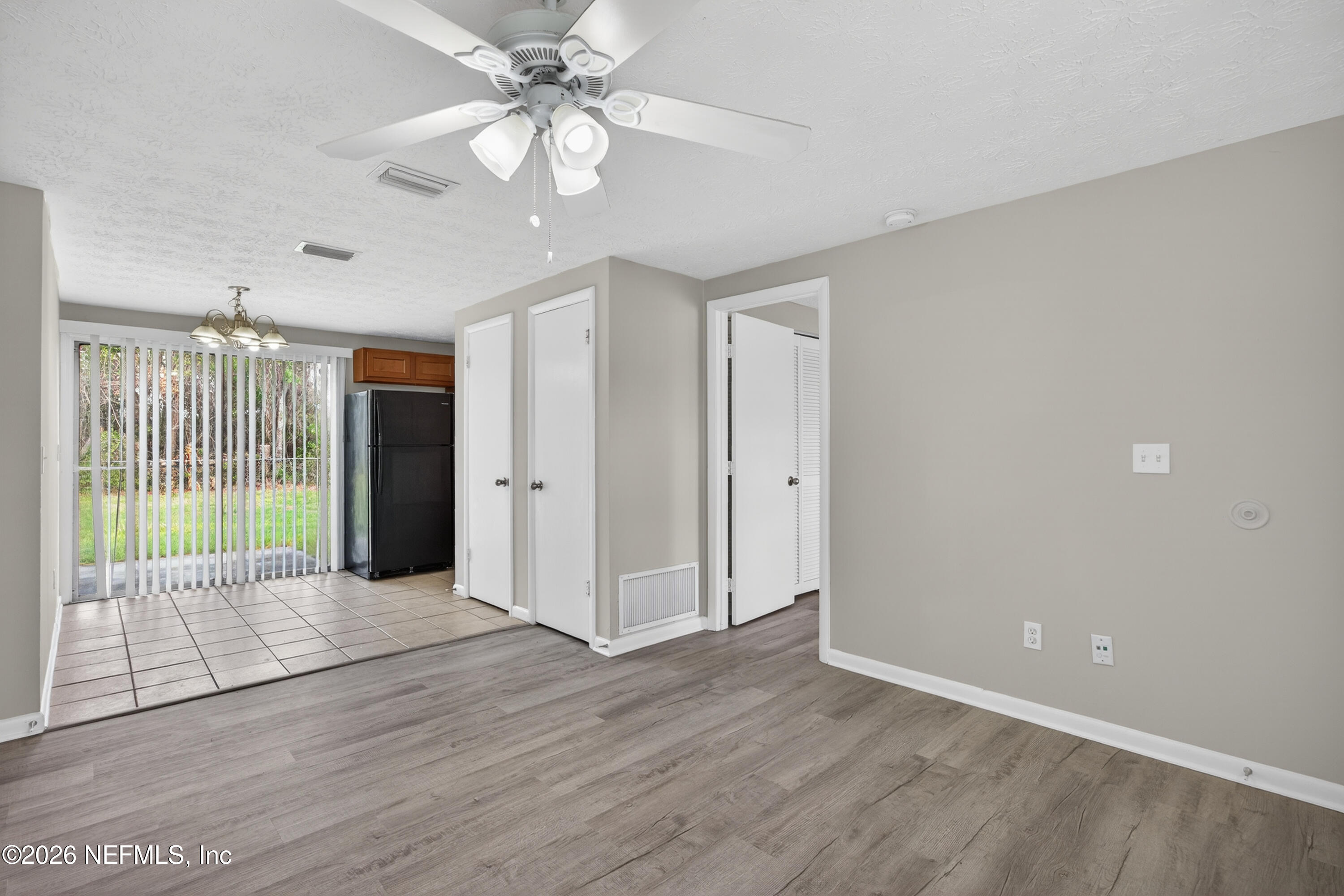 726 Perryman Lane West Jacksonville, FL 32221 - Photo 7 of 28 07-Living Room 2