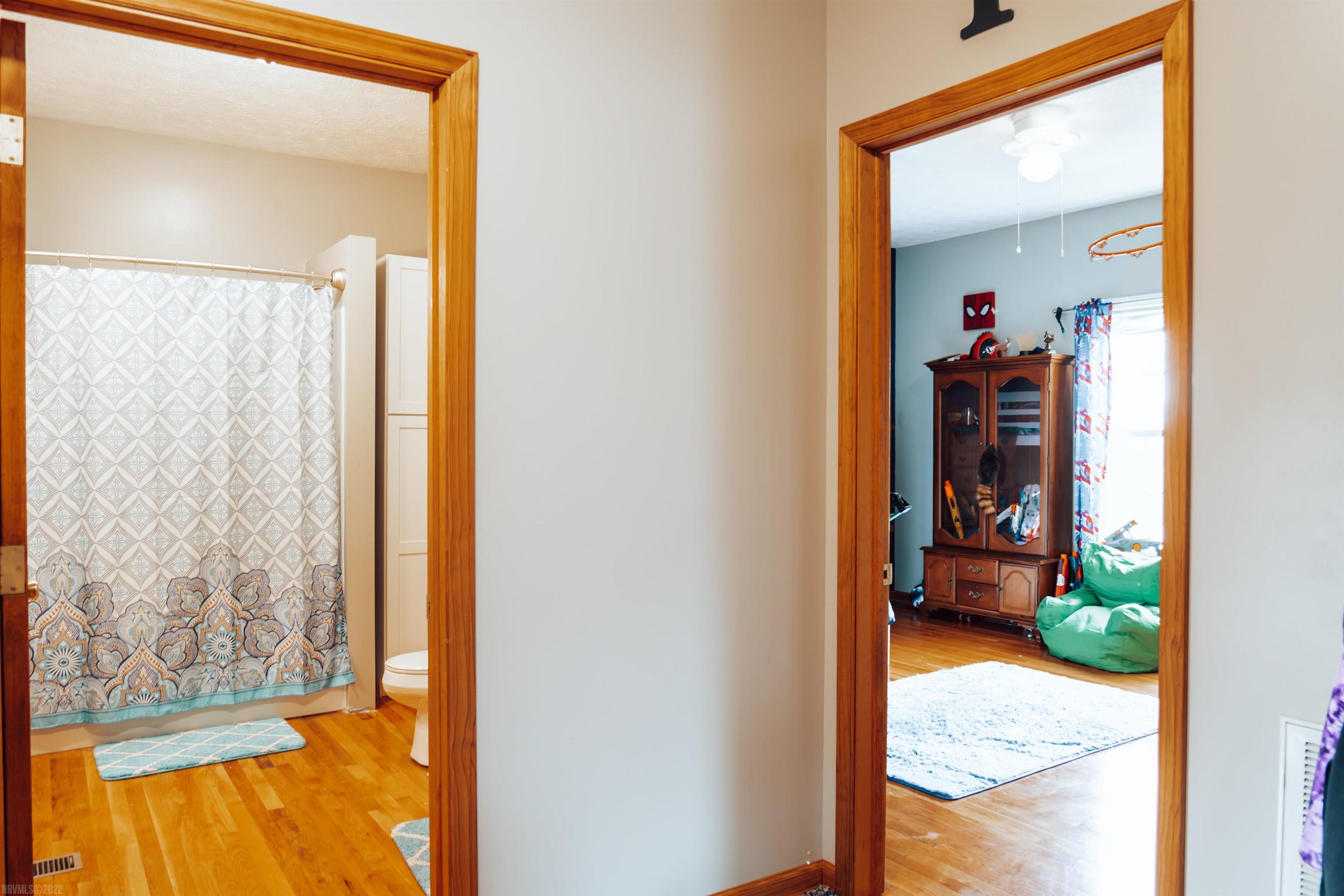 2121 Peppers Ferry Road Pulaski, VA 24301 - Photo 16 of 52 Gallery Image 16