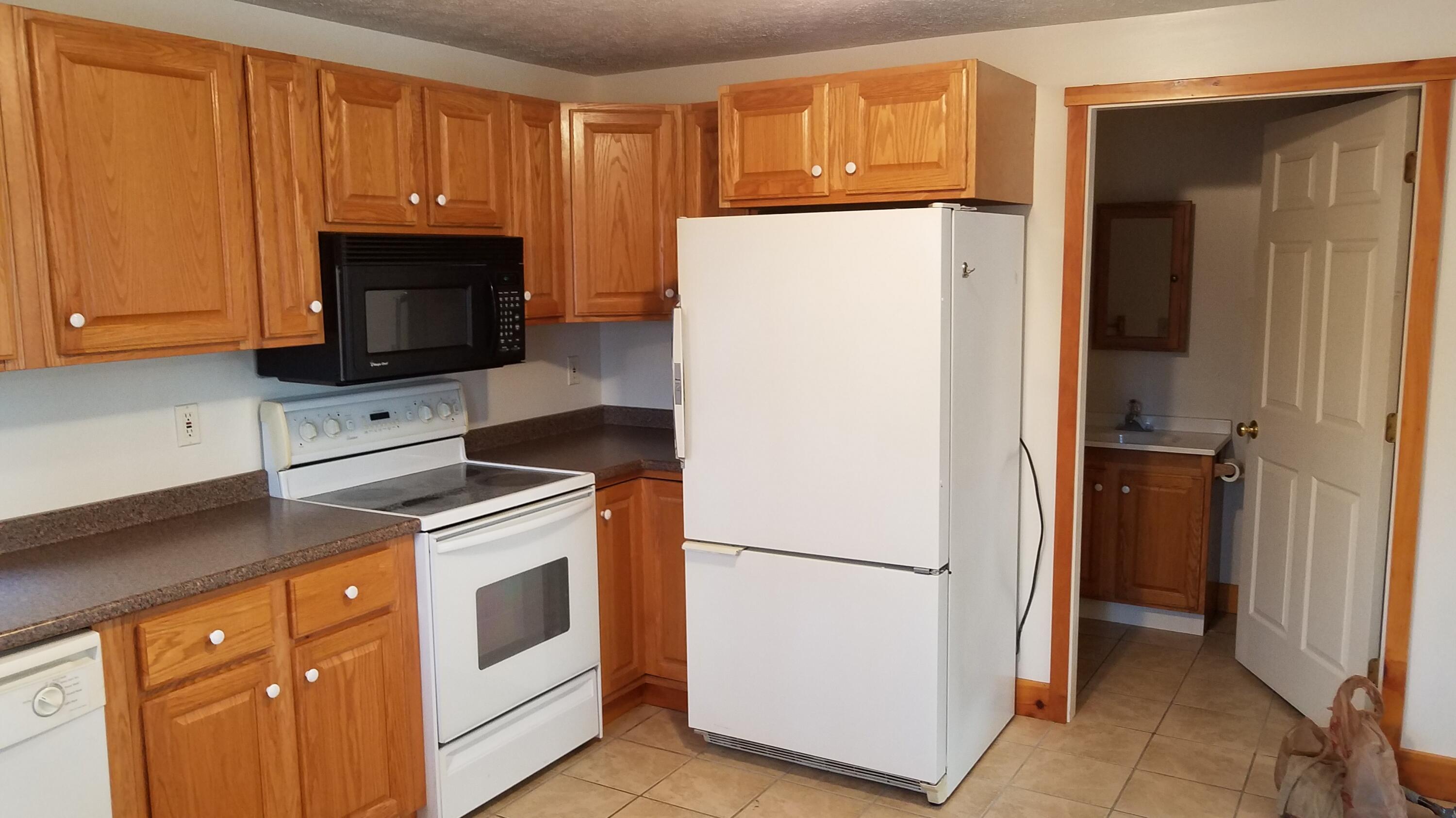 22 Weymouth Road Gray, ME 04039 - Photo 8 of 20 20181207_130620