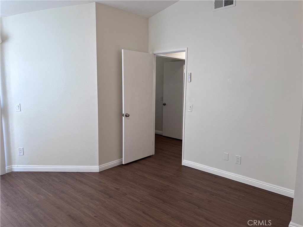 11225 Drake Street Rancho Cucamonga, CA 91701 - Photo 16 of 29 Primary bedroom
