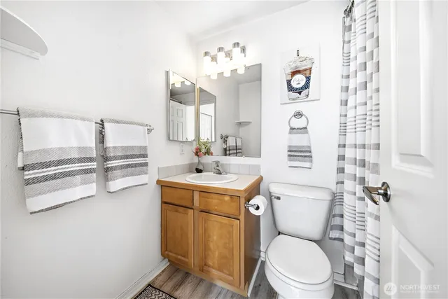 $339,700 | 1144 North 198th Street, Unit E304, Shoreline, WA 98133