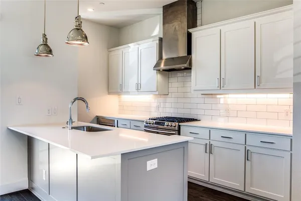 $3,195 | 4908 Manett Street, Unit 103, Dallas, TX 75206