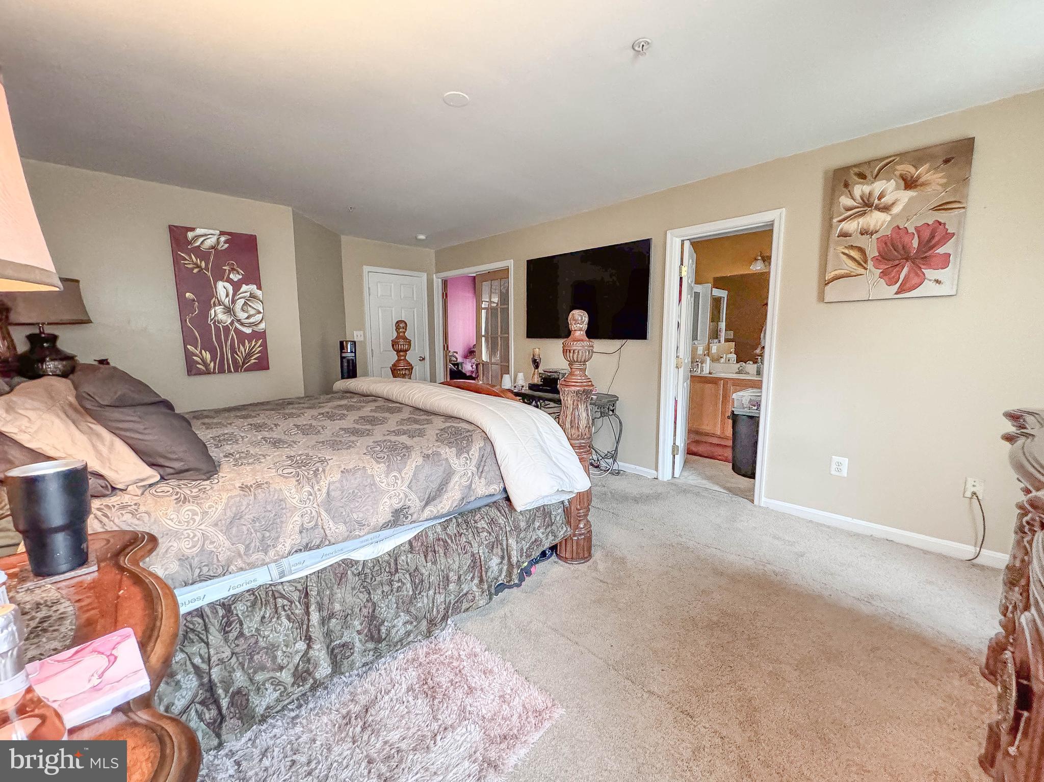 8910 Fox Park Road Clinton, MD 20735 - Photo 20 of 46 Master Bedroom