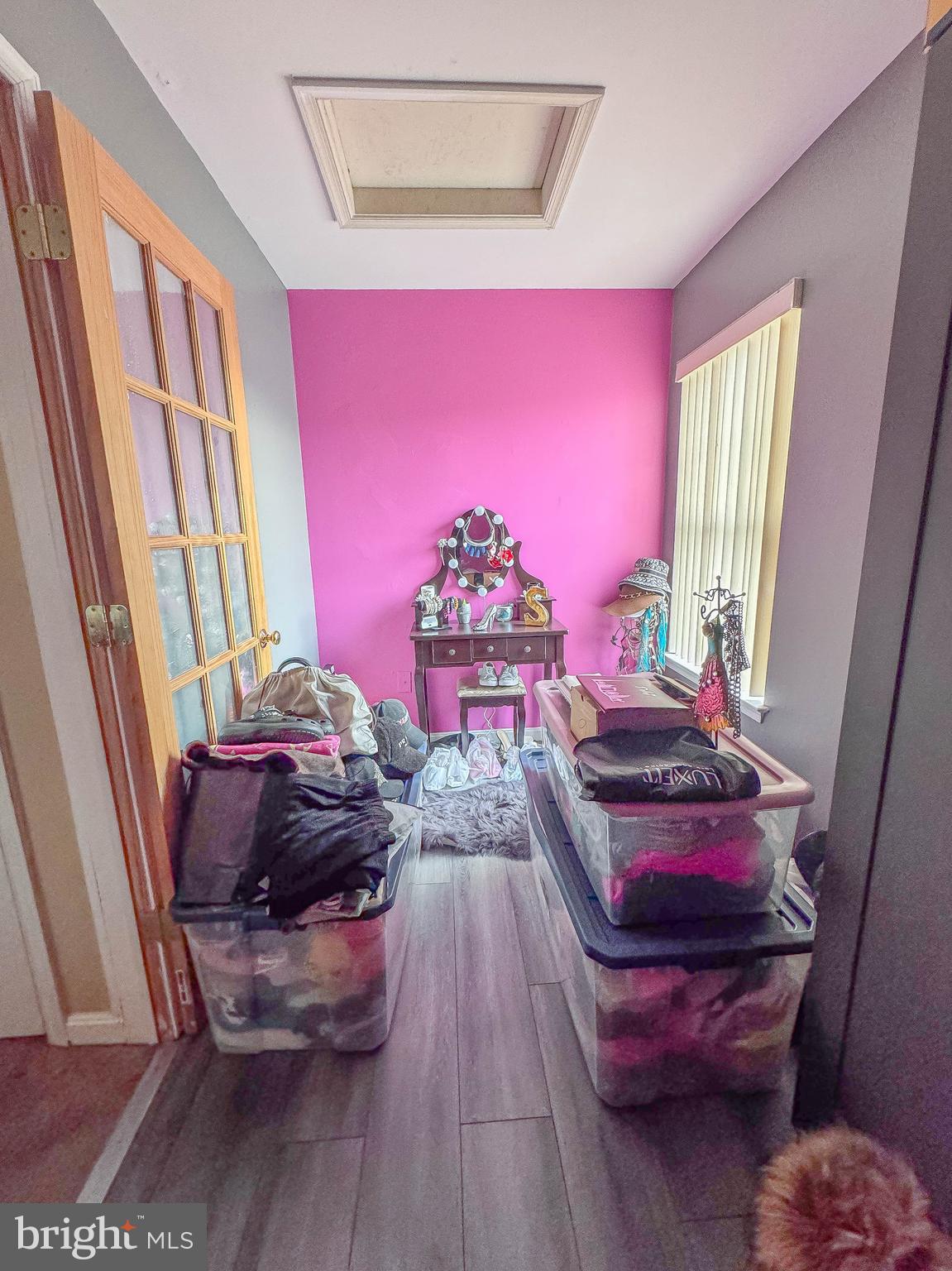 8910 Fox Park Road Clinton, MD 20735 - Photo 22 of 46 Master Vanity Room