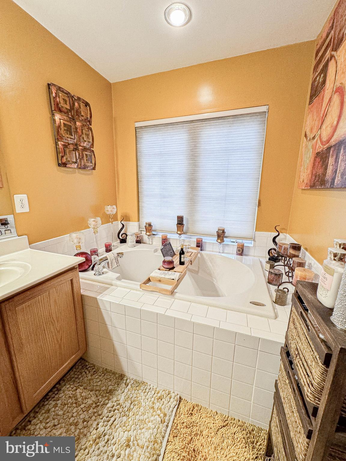 8910 Fox Park Road Clinton, MD 20735 - Photo 28 of 46 Master Bathroom view