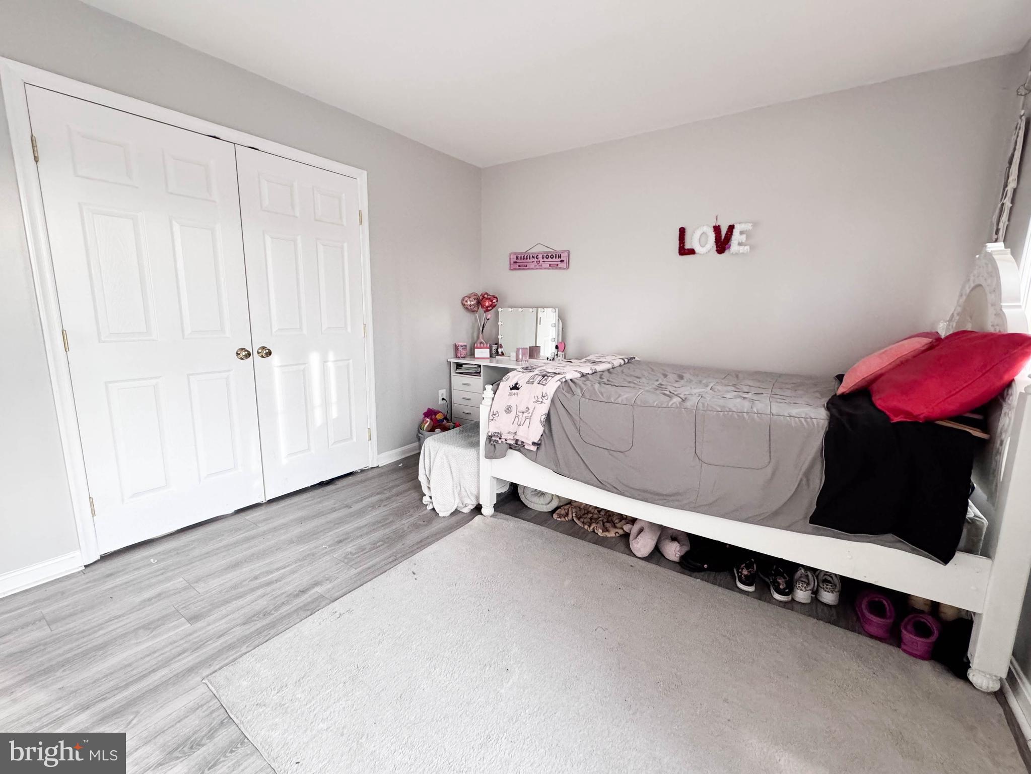 8910 Fox Park Road Clinton, MD 20735 - Photo 31 of 46 Bedroom 2 view