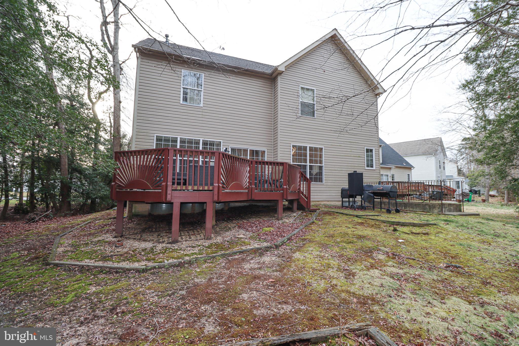 8910 Fox Park Road Clinton, MD 20735 - Photo 41 of 46 Rear View