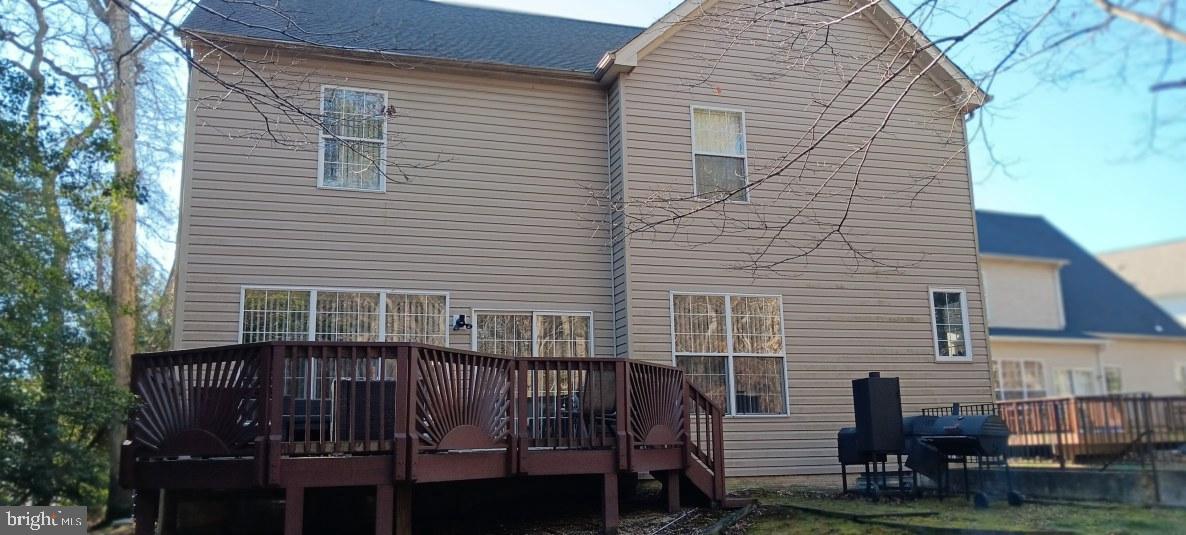8910 Fox Park Road Clinton, MD 20735 - Photo 43 of 46 Rear View