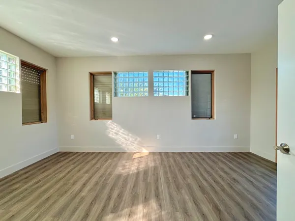 $1,950 | 540 South Federal Highway, Deerfield Beach, FL 33441