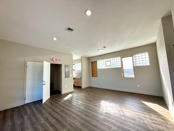 $1,950 | 540 South Federal Highway, Deerfield Beach, FL 33441