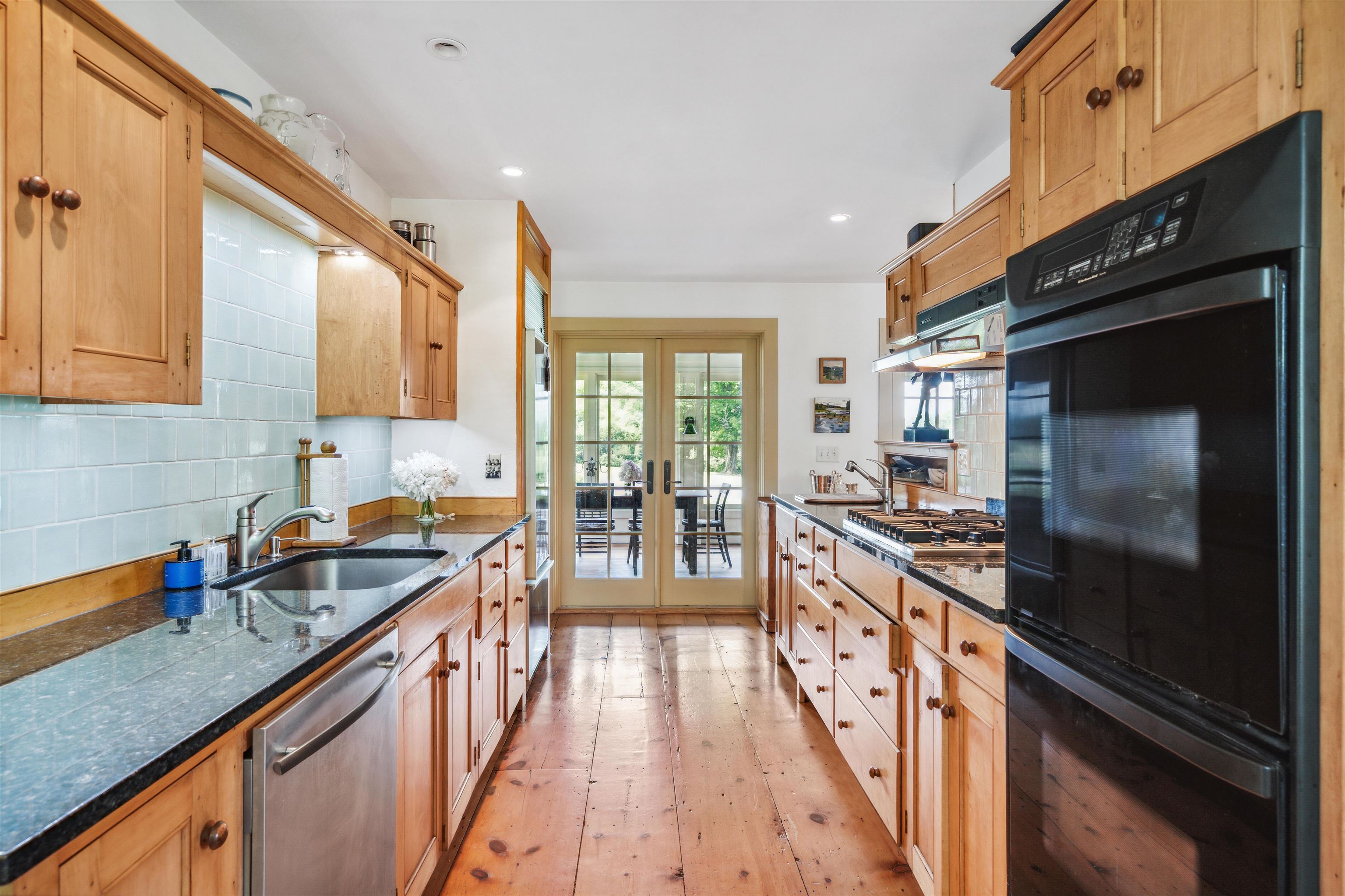 475 Elmendorf Road Shoreham, VT 05770 - Photo 13 of 40