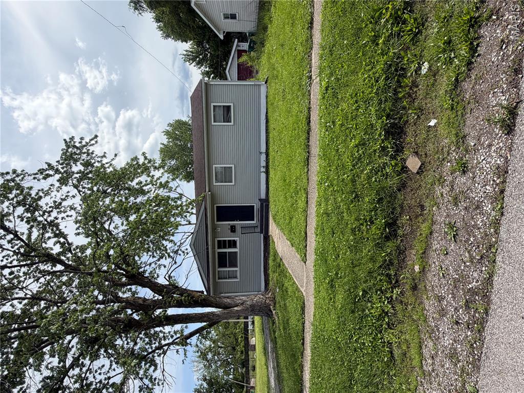 28 School Street Cahokia, IL 62206 - Photo 2 of 2