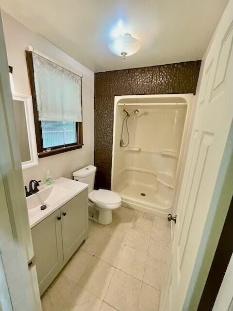 105 Fulmer Road Perkiomenville, PA 18074 - Photo 18 of 37 Primary Bathroom