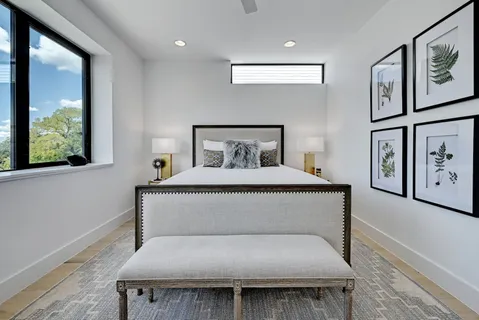 $675,000 | 3406 East 17th Street, Unit 5, Austin, TX 78721