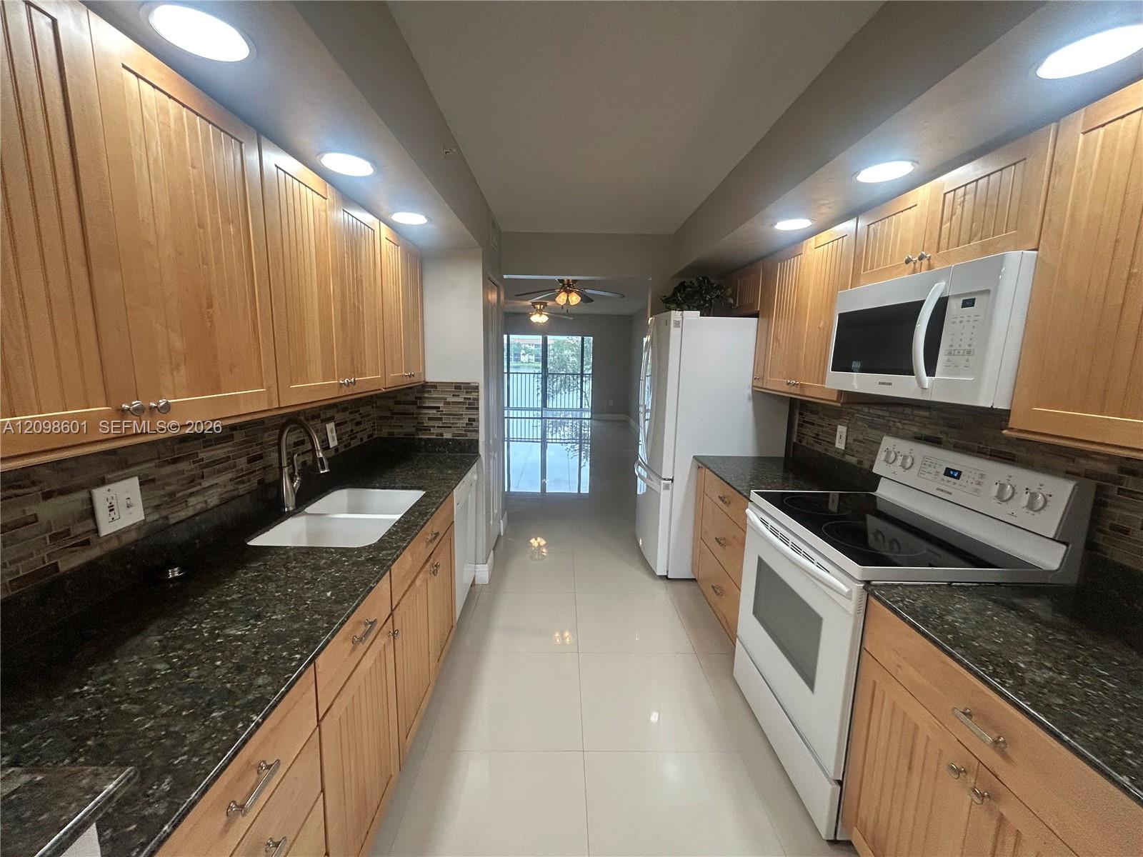 Appartement à vendre à Unit 212N — $ 270,000 — Buyest