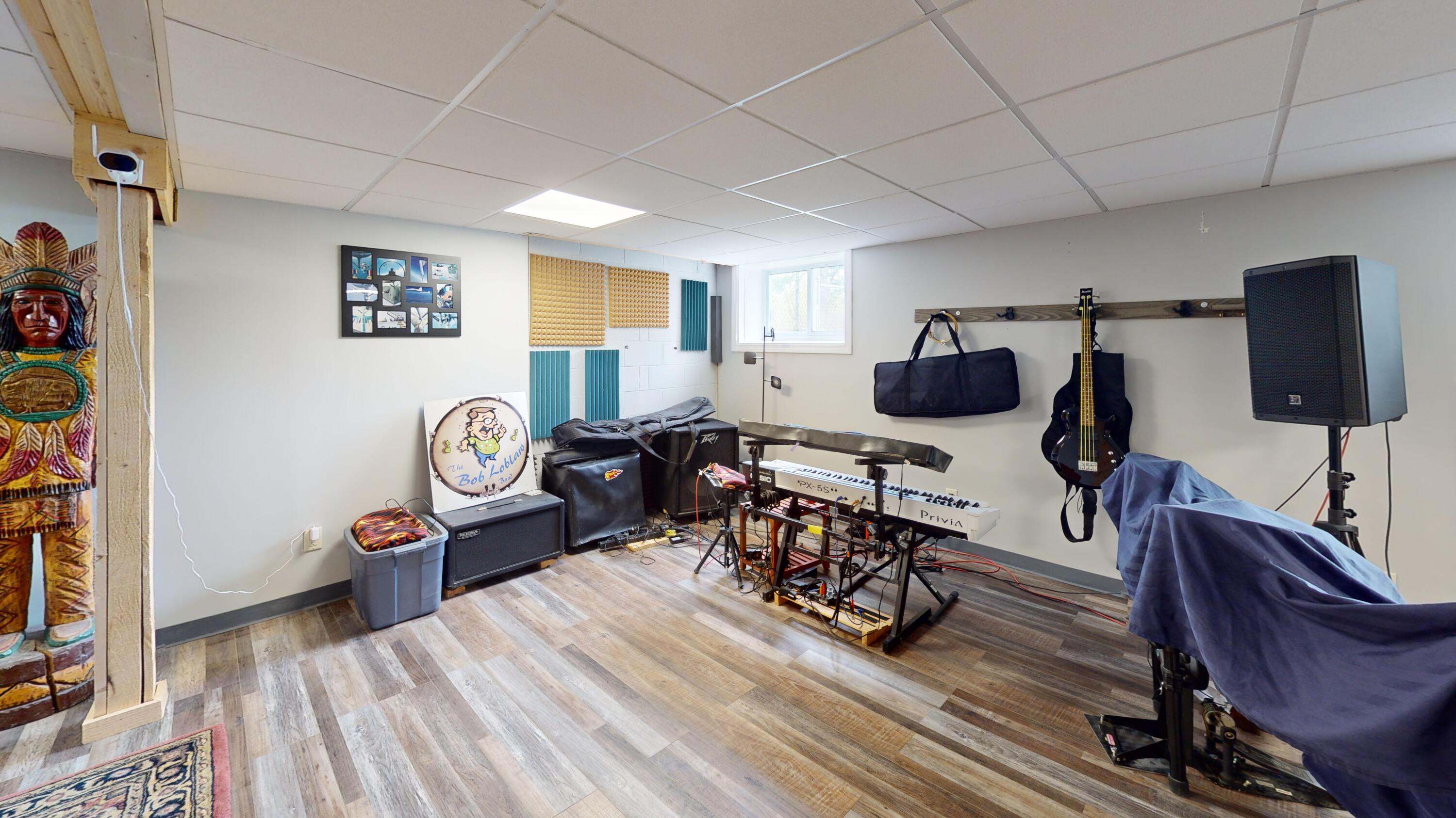 147 Bennoch Road Orono, ME 04473 - Photo 17 of 22 Pic 19