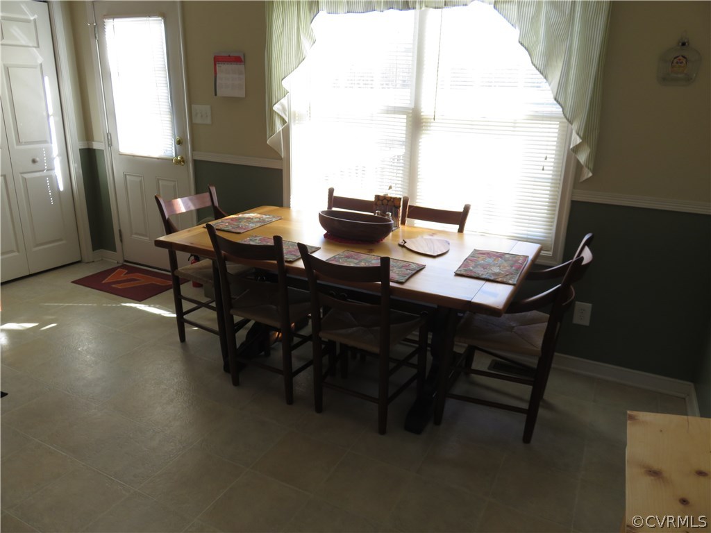 22526 Cabin Point Road Disputanta, VA 23842 - Photo 12 of 23 Gallery Image 12